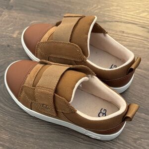 Ugg kid’s shoes